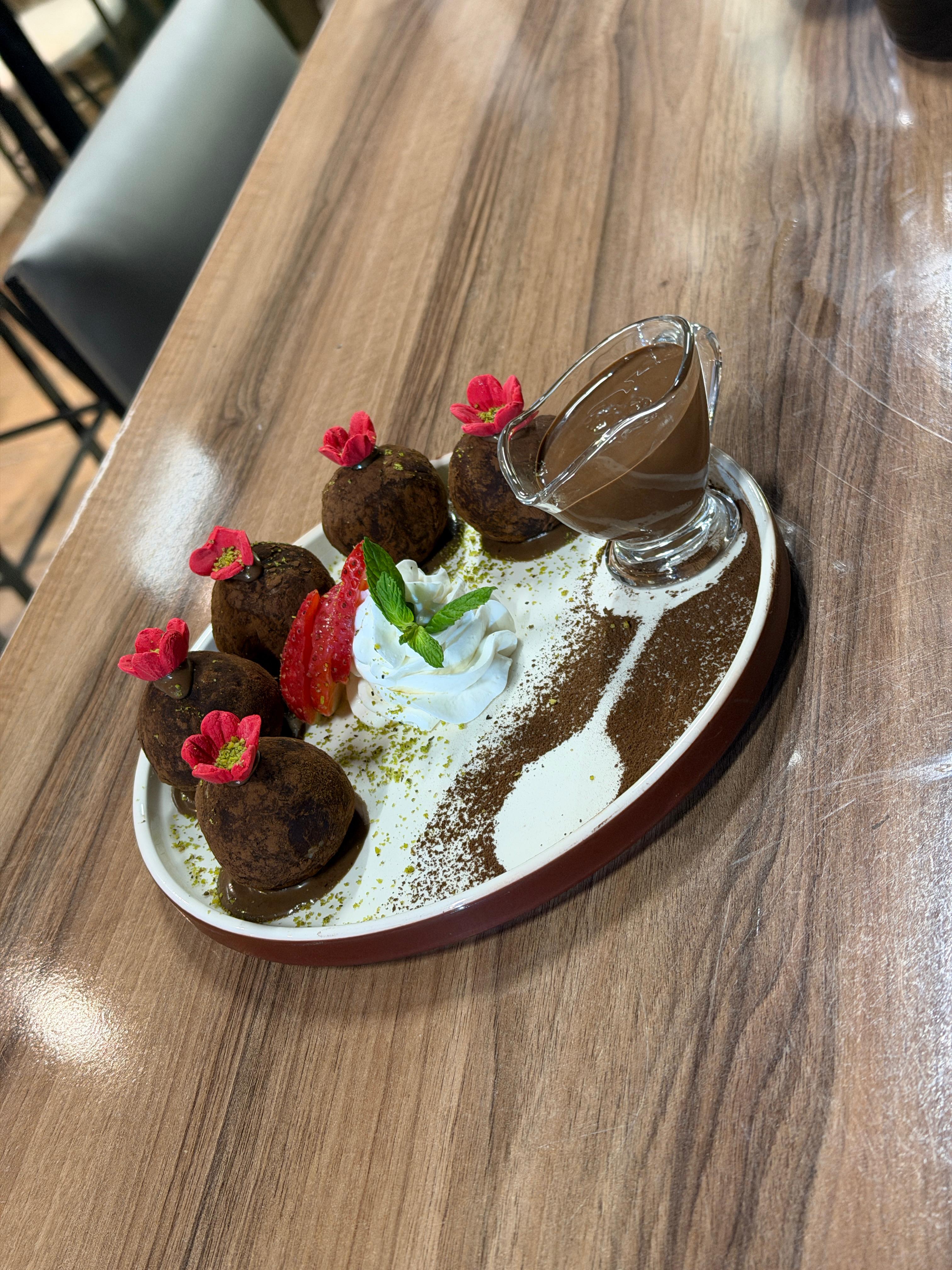 4 pieces tiramisu ball 9dt